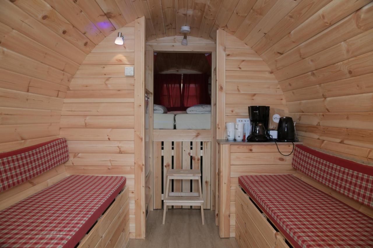 Campsite Barrels Am Clerve *