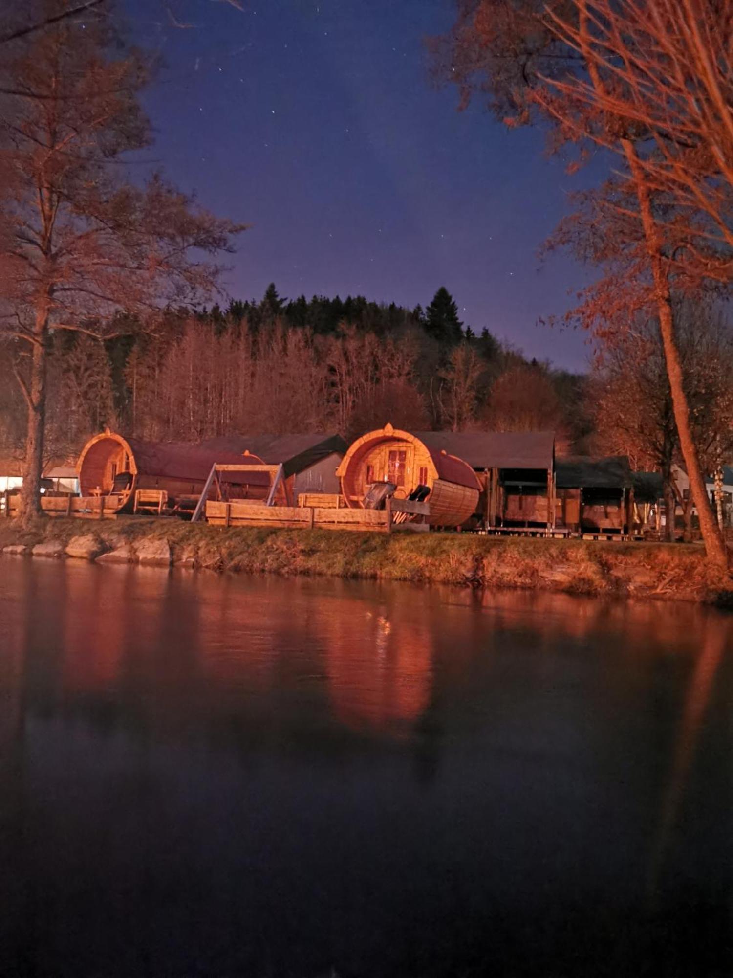Campsite Barrels Am Clerve